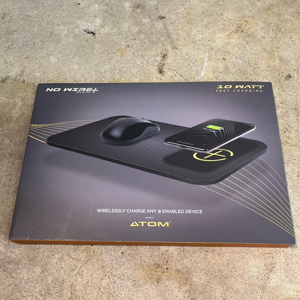 NIB ATOM SoFi Stadium Wireless Charging Station Mousepad 10 Watt